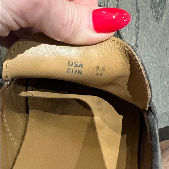 Vince grey suede loafers - Picture 5 of 8